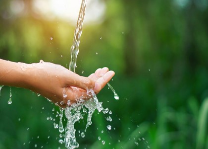 Why should steel pipes be preferred in water installation?